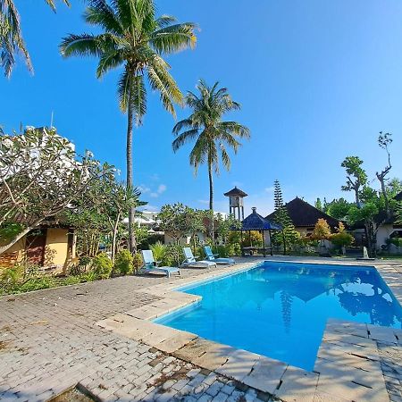 Surfers Beachfront Lombok Hotel Kuta  Exterior foto